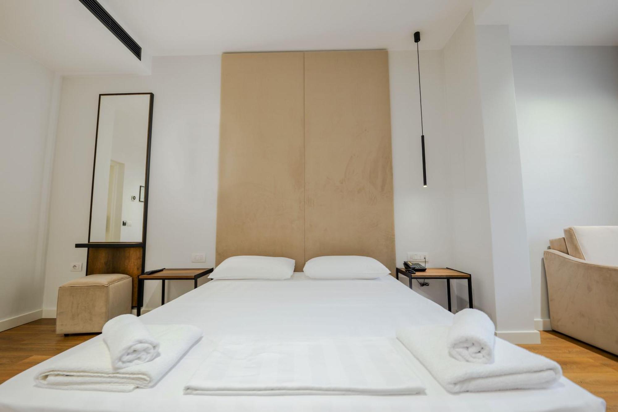 Hotel Central Vlorë Eksteriør bilde