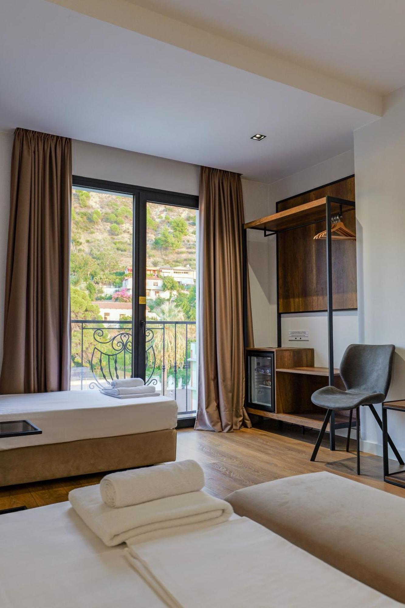 Hotel Central Vlorë Eksteriør bilde